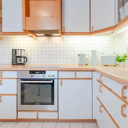 Holiday home Haus Vera *