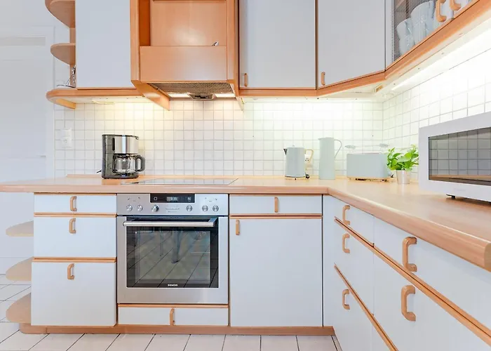 Semesterbostad Haus Vera *